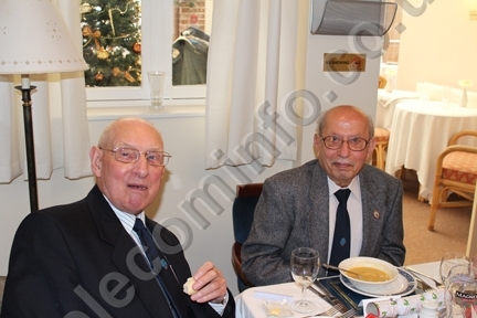 LM Christmas Dinner 2013 48